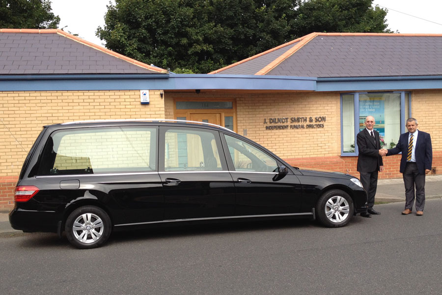 J Dilnot Smith & Son Funeral Directors